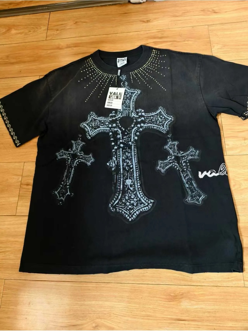 Black Short-Sleeve Graphic Cross Tee